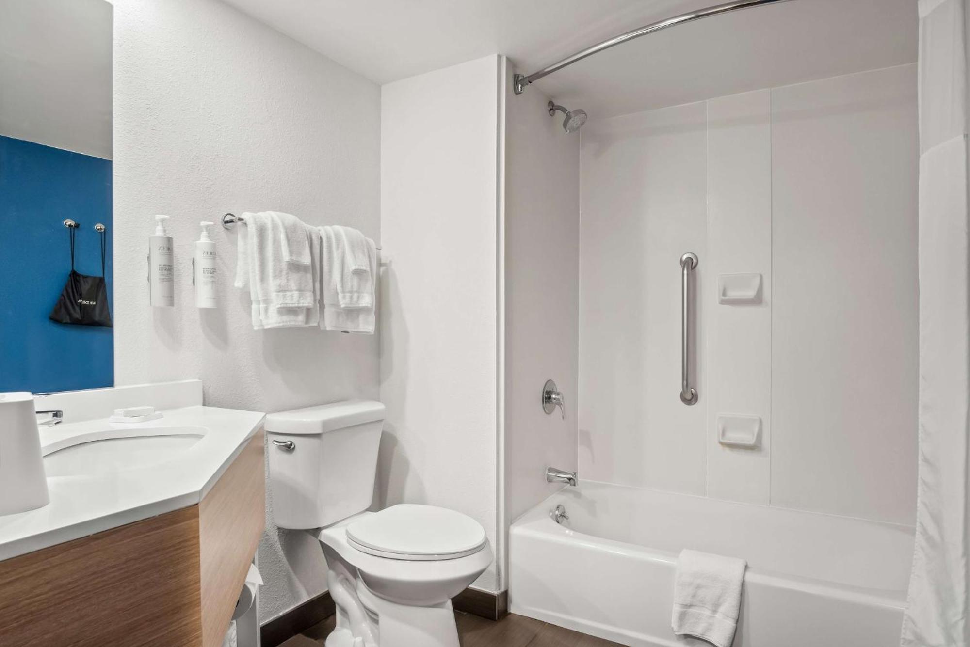 Surestay Plus Hotel By Best Western Stevensville St Joseph Ngoại thất bức ảnh